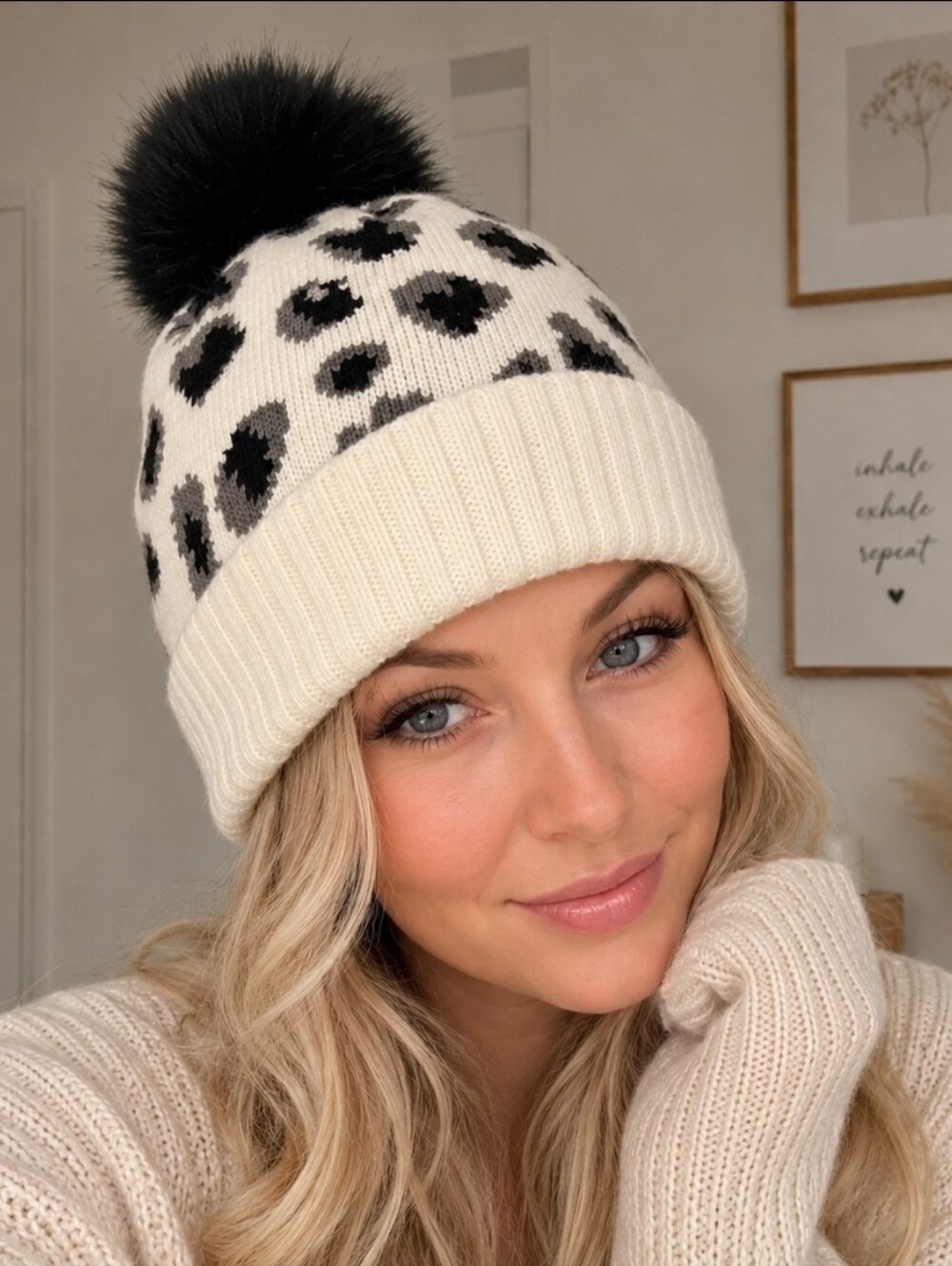 Virginia Wolf Leopard Beanie with Faux Fur Snap Pom - BRAND NEW